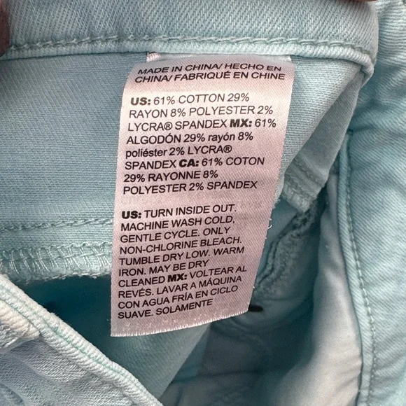 Chico's Soft Aqua Cropped Jeans Size 3 (16) - Picture 6 of 6